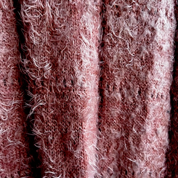 Democracy womens sweater xl pink soft fuzzy - Picture 3 of 4